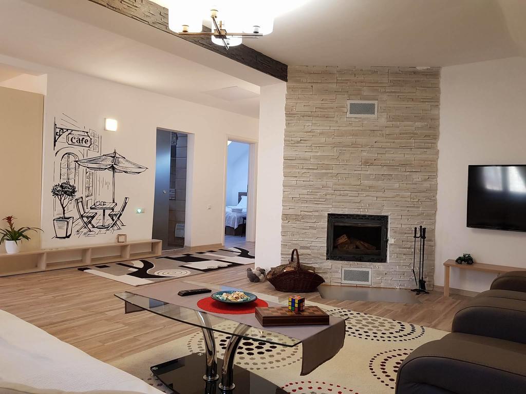 Apartmán Cristina House Brašov Exteriér fotografie